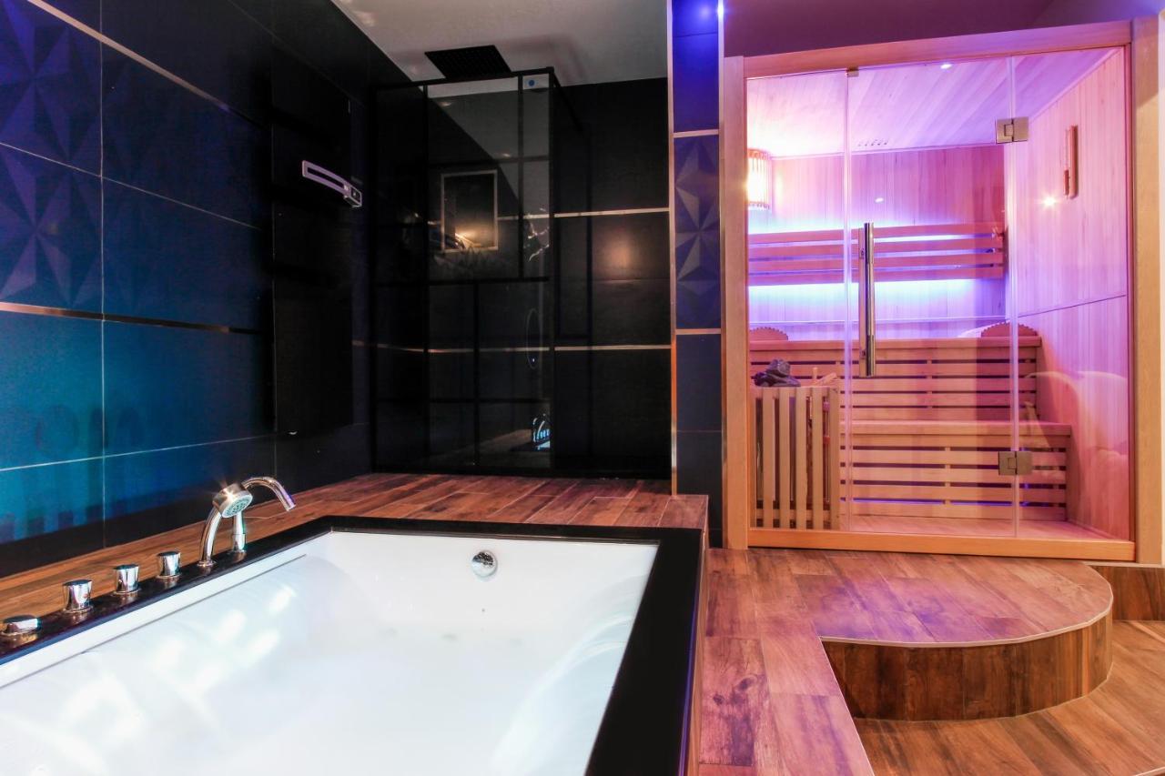 L'Ecrin Champenois - Suite Avec Balneo Et Sauna Prives Châlons-en-Champagne Exteriör bild